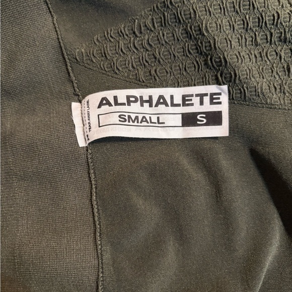 Alphalete Women's Green Bike Shorts - Picture 3 of 3